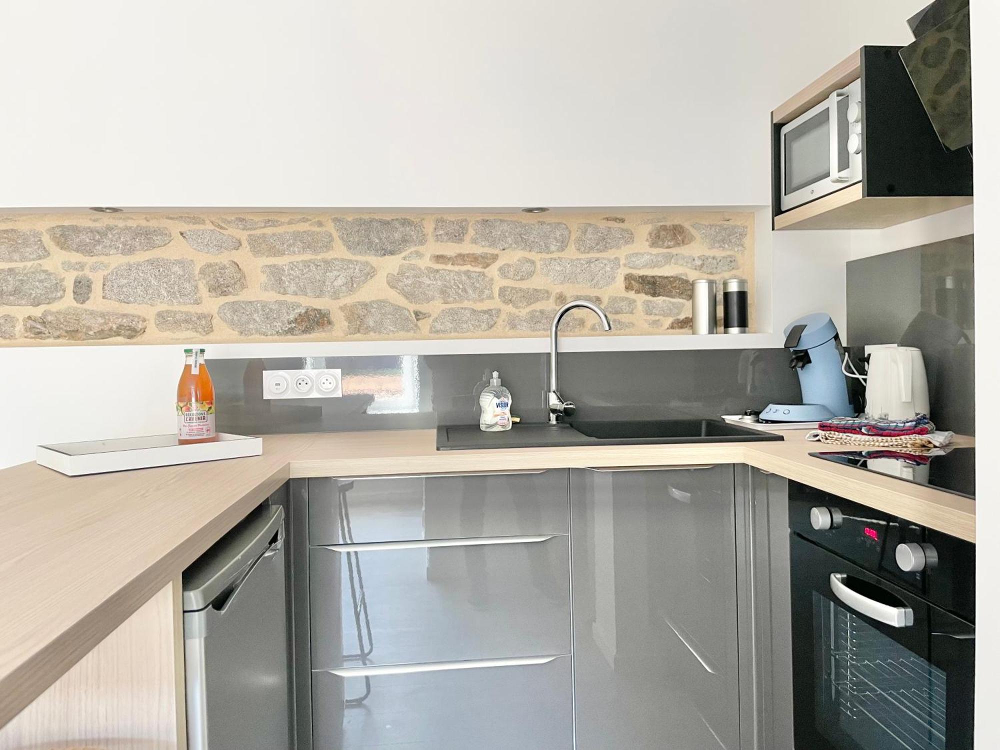 Le Calloch 2D - Studio 4 Etoiles - Quartier Gare - Wifi - Netflix Quimper Exterior photo